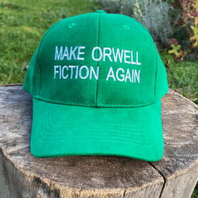 Czapka Make Orwell Fiction Again